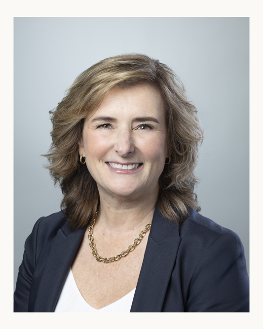 Linda Lacroix, EAO